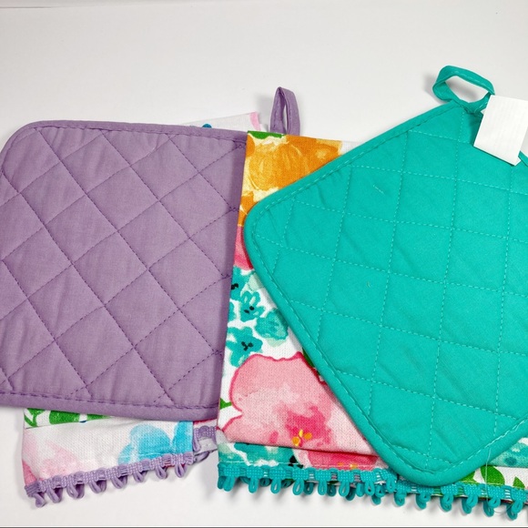 Kitchen Set (4) Floral Dish Towel & Potholders NEW - Picture 2 of 5